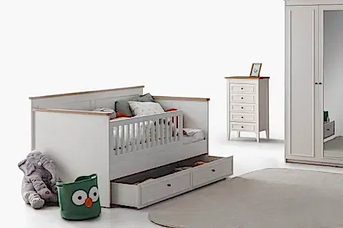 PETRA AY ÇOCUK ODASI