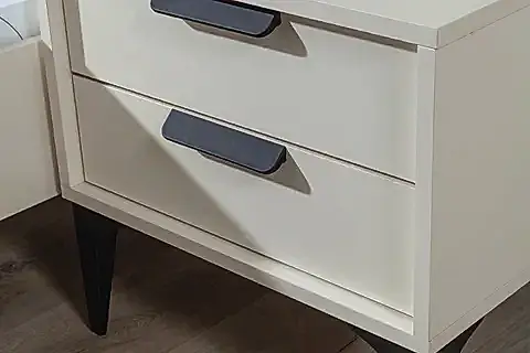 KOLEZYUM AY GENÇ ODASI KOMODİNİ, BEYAZ