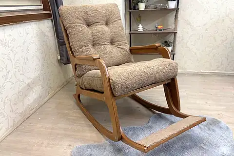 KONTES SALLANAN SANDALYE, TEDDY KAHVE, AÇIK CEVİZ AYAK