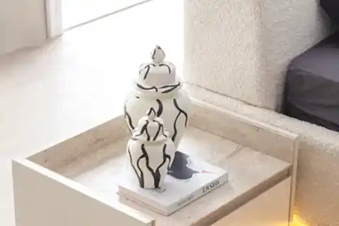 FLORA KOMODİN