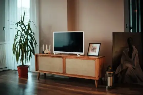 KUMAŞ KAPLAMALI  RAKKAS TV SEHPASI, SÜRGÜLÜ