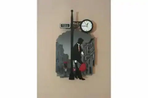 İSTİKLAL CADDESİ DEKORATİF DUVAR SAATİ