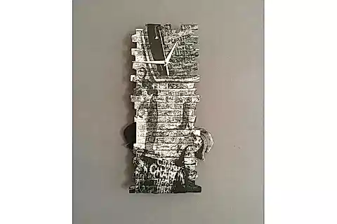 CAHRLİE CHAPLİN WALL DEKORATİF SARKAÇLI DUVAR SAATİ