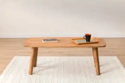 BONY ORTA SEHPA, DOĞAL MASİF